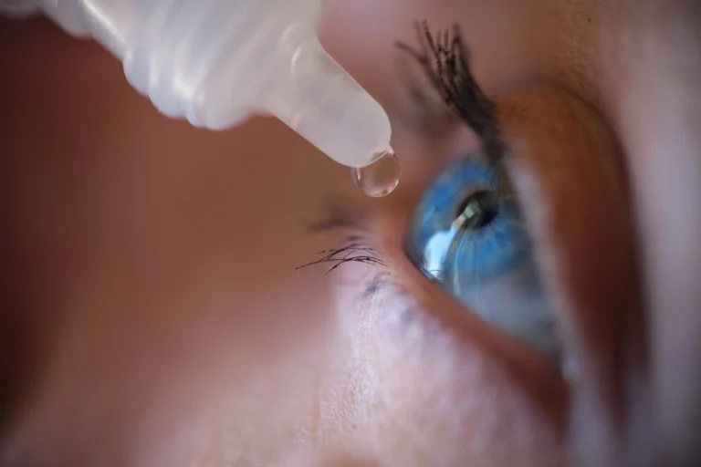Quais as diferenças nas fórmulas dos Lubrificantes Oculares?